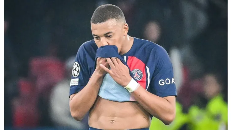 Kylian Mbappé, más que cuestionado por la prensa tras eliminación del PSG. 
