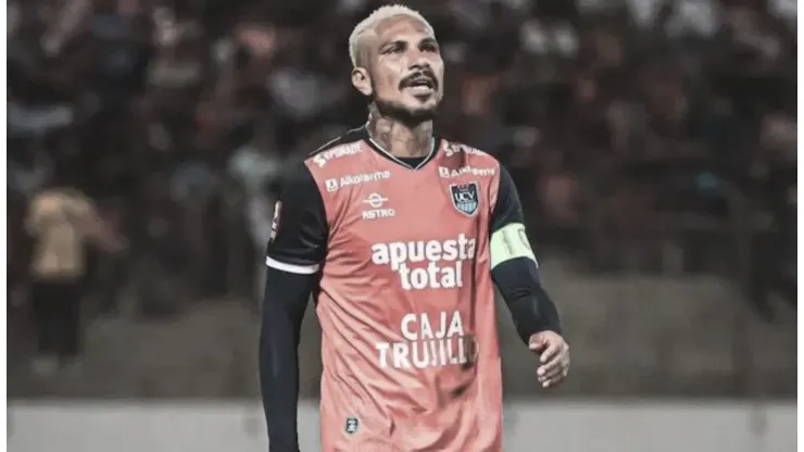 Paolo Guerrero y su advertencia a la Universidad César Vallejo
