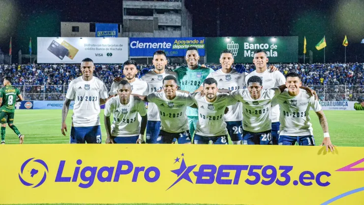 El ex Emelec que se queda sin equipo 
