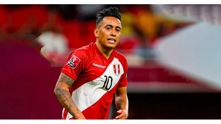 Christian Cueva jugando para Perú.
