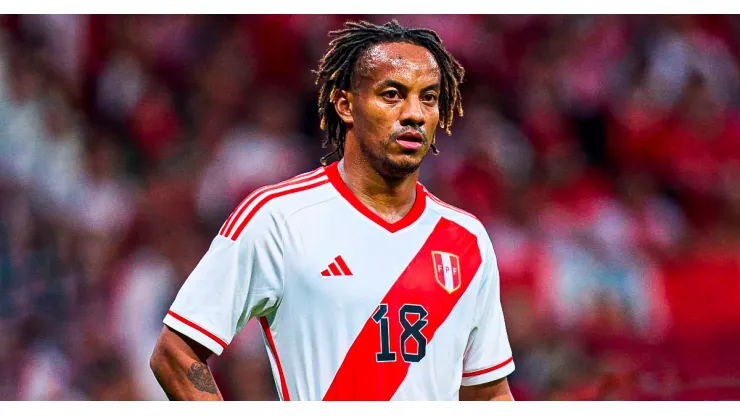 André Carrillo, jugando para Perú.
