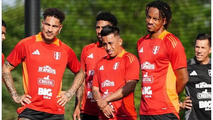 Paolo Guerrero cansado de Christian Cueva y André Carrillo
