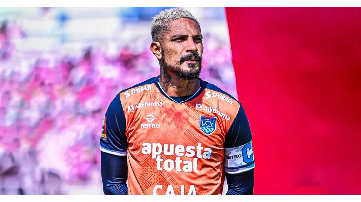 Paolo Guerrero, todavía jugador de la César Vallejo.
