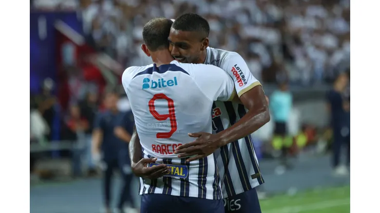 Alianza Lima sorprende contratando a polémico futbolista
