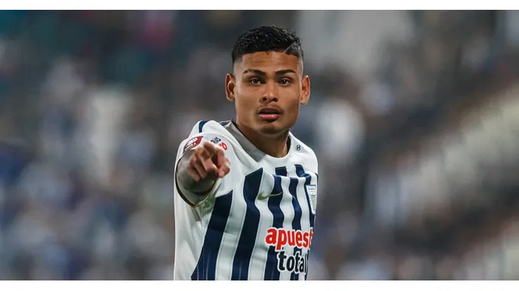 Jeriel De Santis, jugador de Alianza Lima de Perú.
