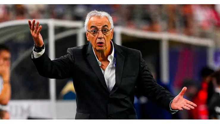 Jorge Fossati se prepara para el Perú vs. Colombia por Eliminatorias.
