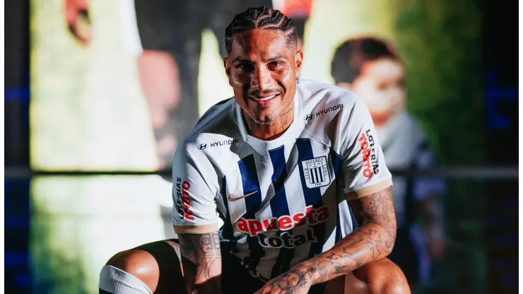 Paolo Guerrero habló con Hernán Barcos y jura salir campeón
