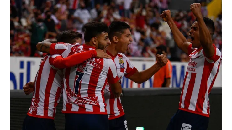 Chivas va por el milagro: Todavía puede avanzar directo a la Liguilla