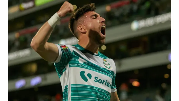 Fernando Gorriarán podría irse de Santos Laguna (Imago 7)
