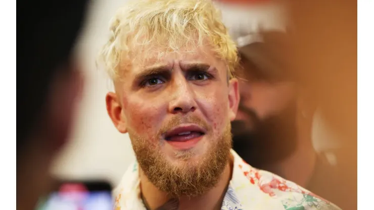 Jake Paul tuvo una épica reacción con la ayuda de Mayweather con Woodlye. (Foto: Getty)
