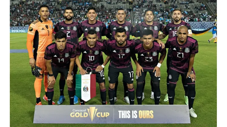 La selección de México que goleó 3-0 a Guatemala.
