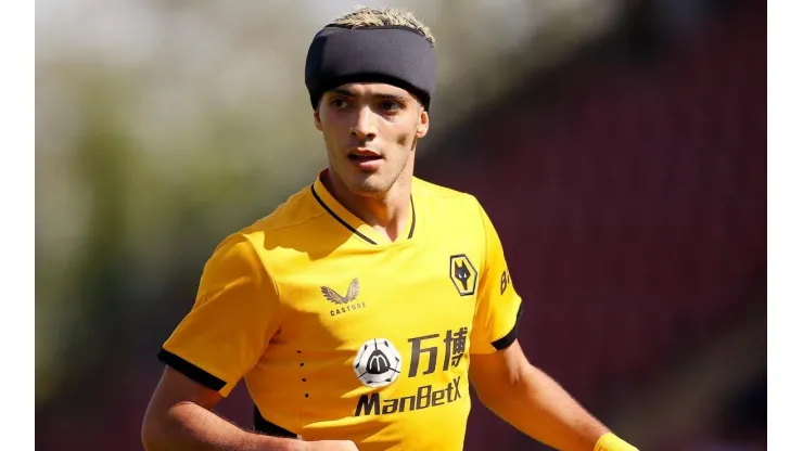 Raúl Jiménez está de vuelta en Wolverhampton.
