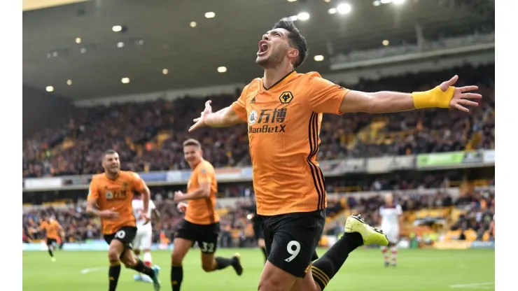 Raúl Jiménez es indispensable para Wolverhampton.
