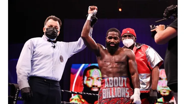 Un mexicano pidió revancha con Adrien Broner