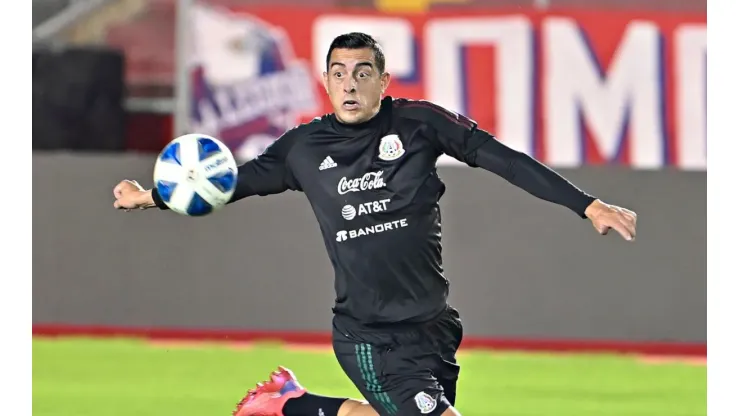 Rogelio Funes Mori ha sido cuestionado por naturalizarse mexicano
