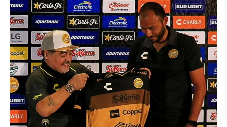 La presentación oficial de Diego Maradona como director técnico de Dorados.
