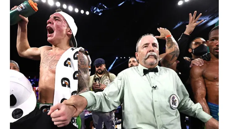 Oscar Valdez vs Robson Conceicao: la disculpa del juez que puntuó 117-110