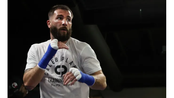 Caleb Plant piensa que él es mejor que Canelo Álvarez.
