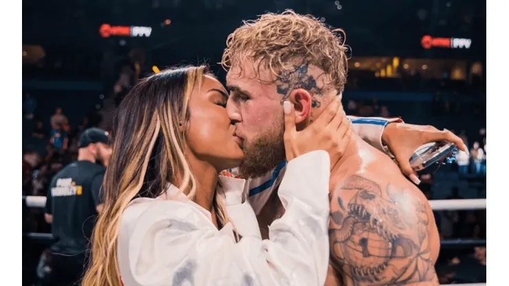 La novia de Jake Paul dijo a qué tuvieron gusto sus besos tras el nocaut a Tyron Woodley