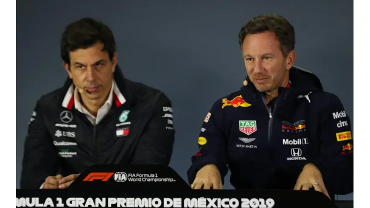 Christian Horner y Toto Wolff se sacan chispas.
