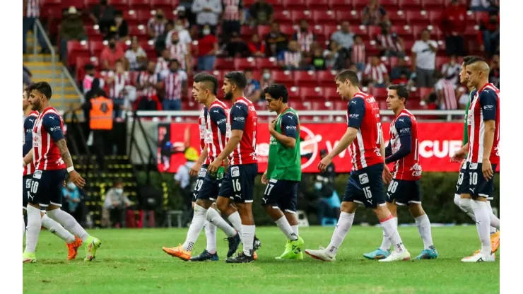 Fichajes Chivas 2022: ¿Qué entrenadores están disponibles para reemplazar a Michel Leaño?