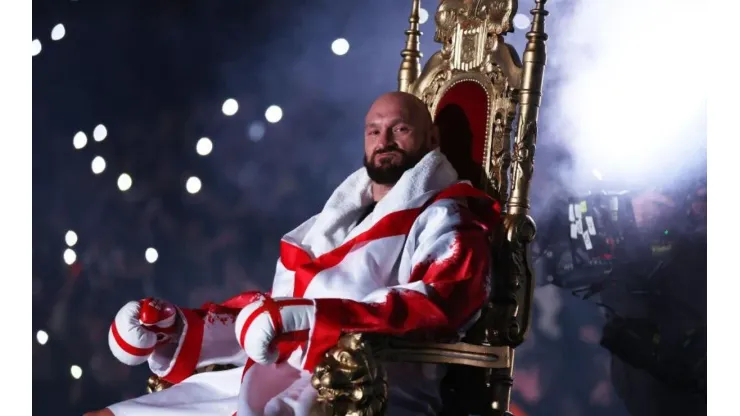 Así entró Tyson Fury al Wembley.
