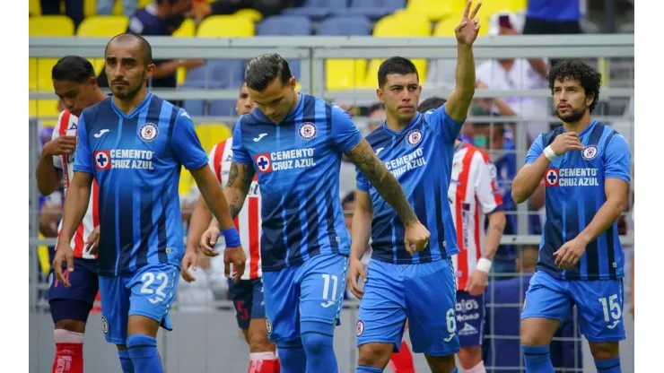 Afición de Cruz Azul señala a uno de sus futbolistas