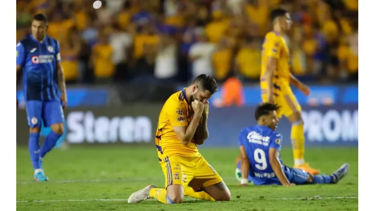 La eliminación de Cruz Azul ante Tigres en el torneo Clausura 2022.
