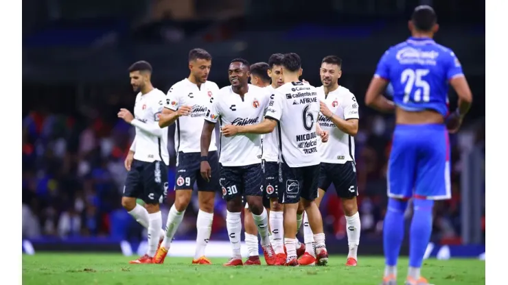 Tijuana golpeó a Cruz Azul en el Estadio Azteca.
