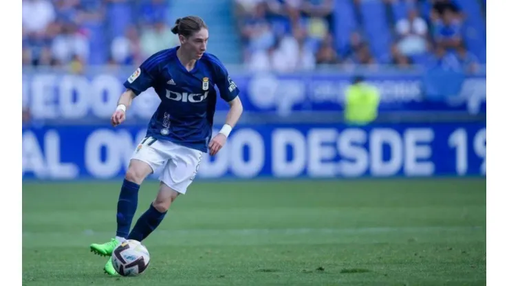 Marcelo Flores tuvo su estreno como titular en Real Oviedo.
