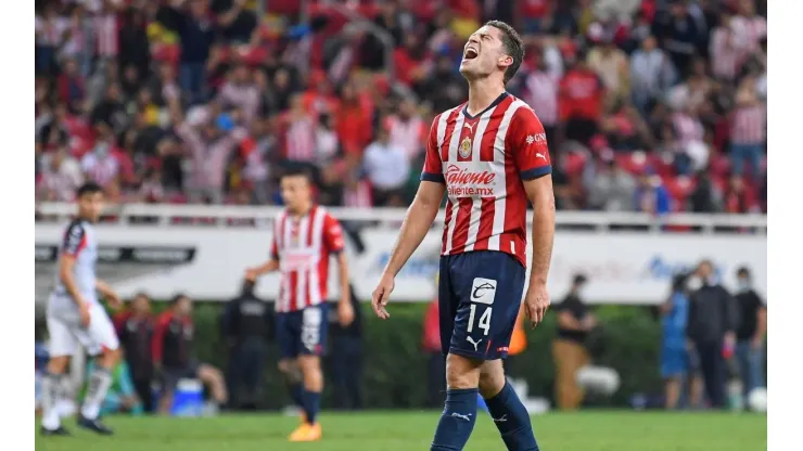 Ormeño suma un gol con Chivas en el Apertura 2022
