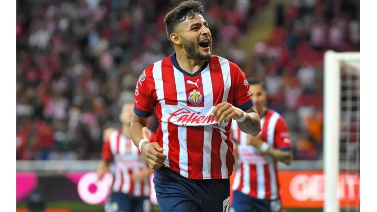 Chivas venció a Puebla con un golazo de Vega
