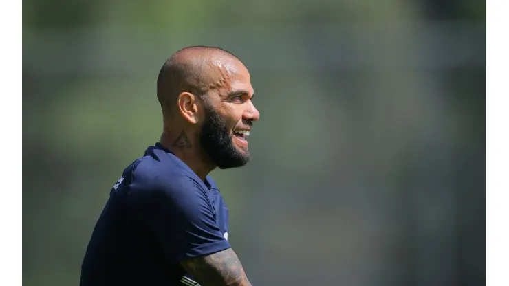 Dani Alves Pumas Apertura 2022
