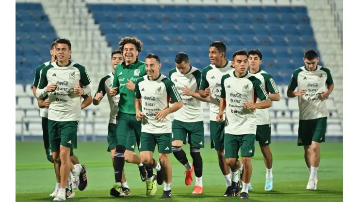 La Selección Mexicana prepara un partido crucial.
