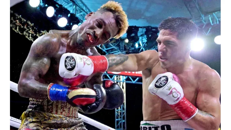 Brian Castaño se vengó de Jermell Charlo tras saber de su lesión