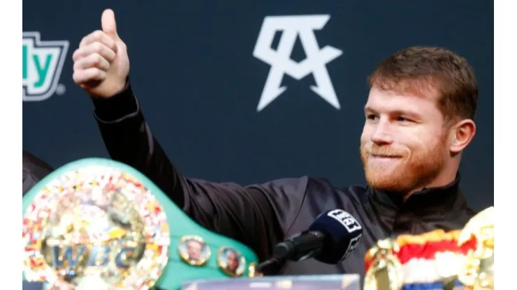 Sonríe Canelo Álvarez por la declaración del CMB por su eliminatoria mundialista.
