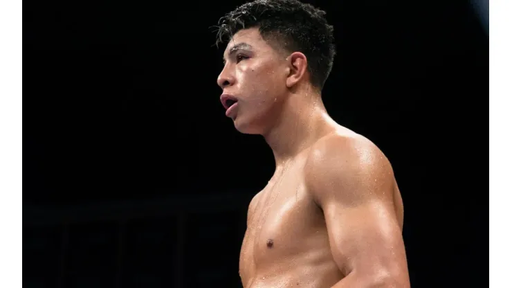 Munguia deja recado para Bivol.
