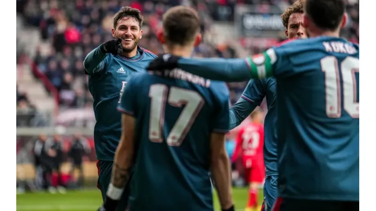 Eredivisie: FC Twente v Feyenoord Enschede - Santiago Gimenez of Feyenoord celebrates the 0-1 during the match between F
