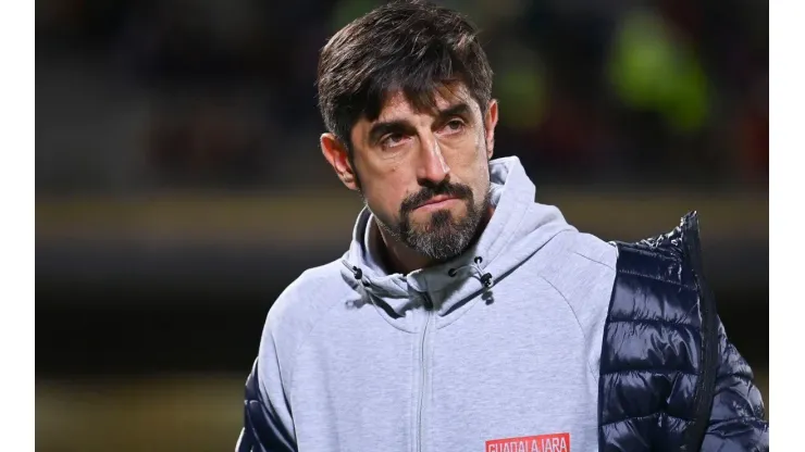 Veljko Paunovic en la visita de Chivas a Pumas.
