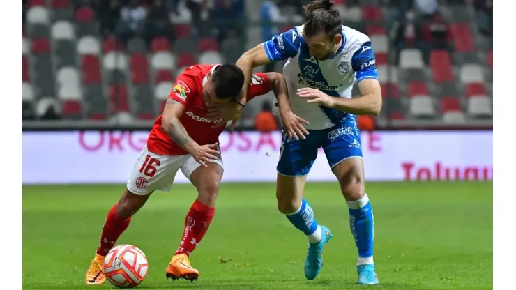 Puebla y Toluca se enfrentan por la Jornada 14.
