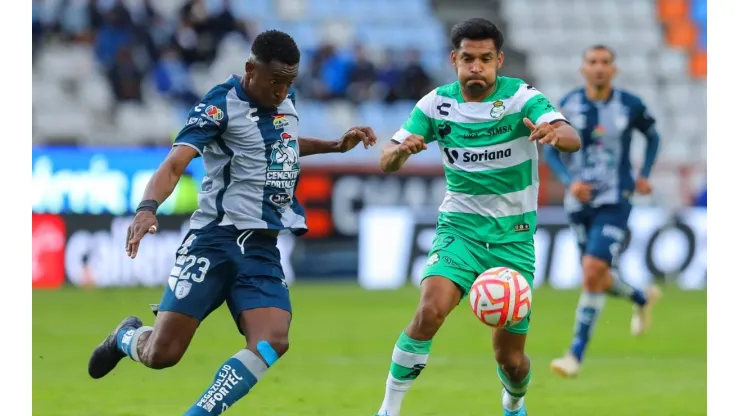 Santos Laguna vs. Pachuca por la Liga MX.
