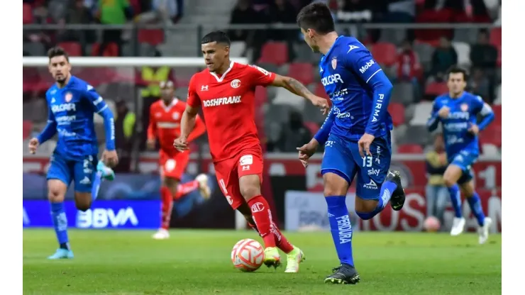 Toluca y Necaxa se enfrentan por la Jornada 17.
