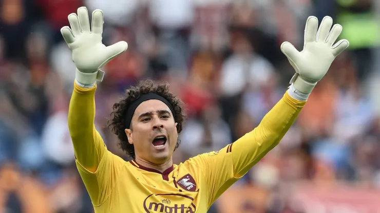 Guillermo Ochoa, MVP de Salernitana.
