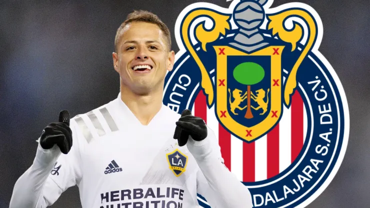 Javier Hernández, cada vez más cerca de Chivas de Guadalajara.
