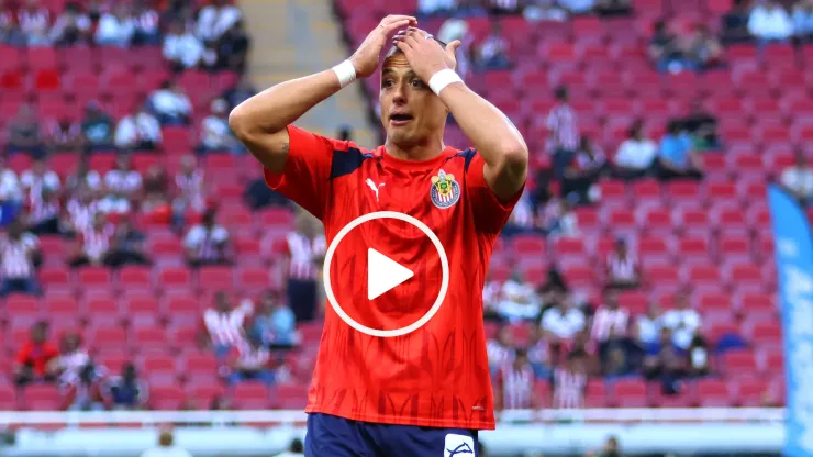 Chicharito Hernández convirtió un tremendo gol en el entrenamiento de Chivas
