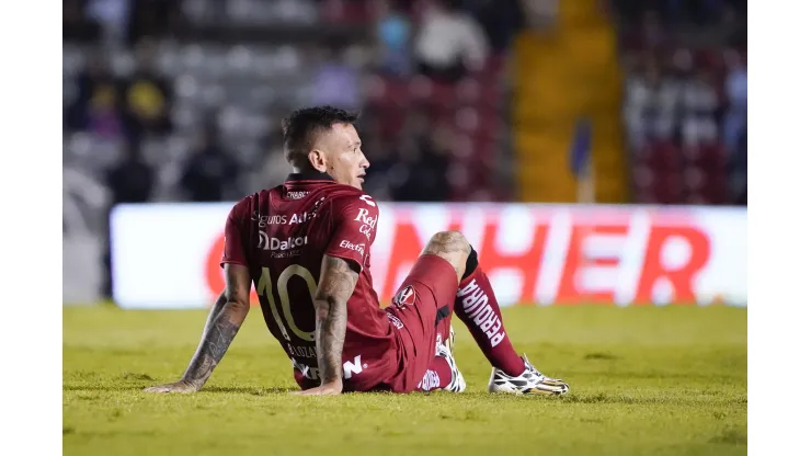 Se retrasa el regreso de Brian Lozano en Atlas
