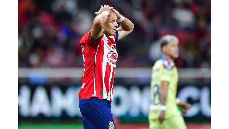 Chicharito aún no le ha podido marcar al América
