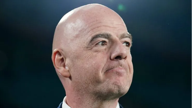 Gianni Infantino se expresó tras los cánticos discriminatorios en la Nations League 
