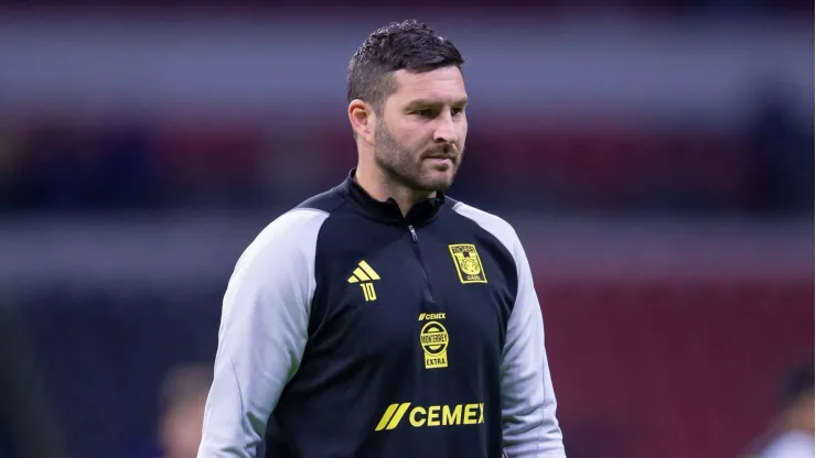 Todo Tigres se lamenta: André-Pierre Gignac le dio una pésima noticia a Robert Siboldi
