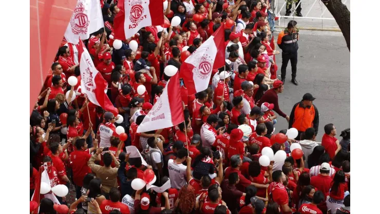 Los fanáticos choriceros esperan el duelo ante Chivas.
